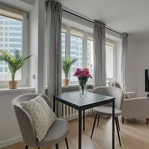 Urban Oasis Private With Palace Of Culture View Apartament